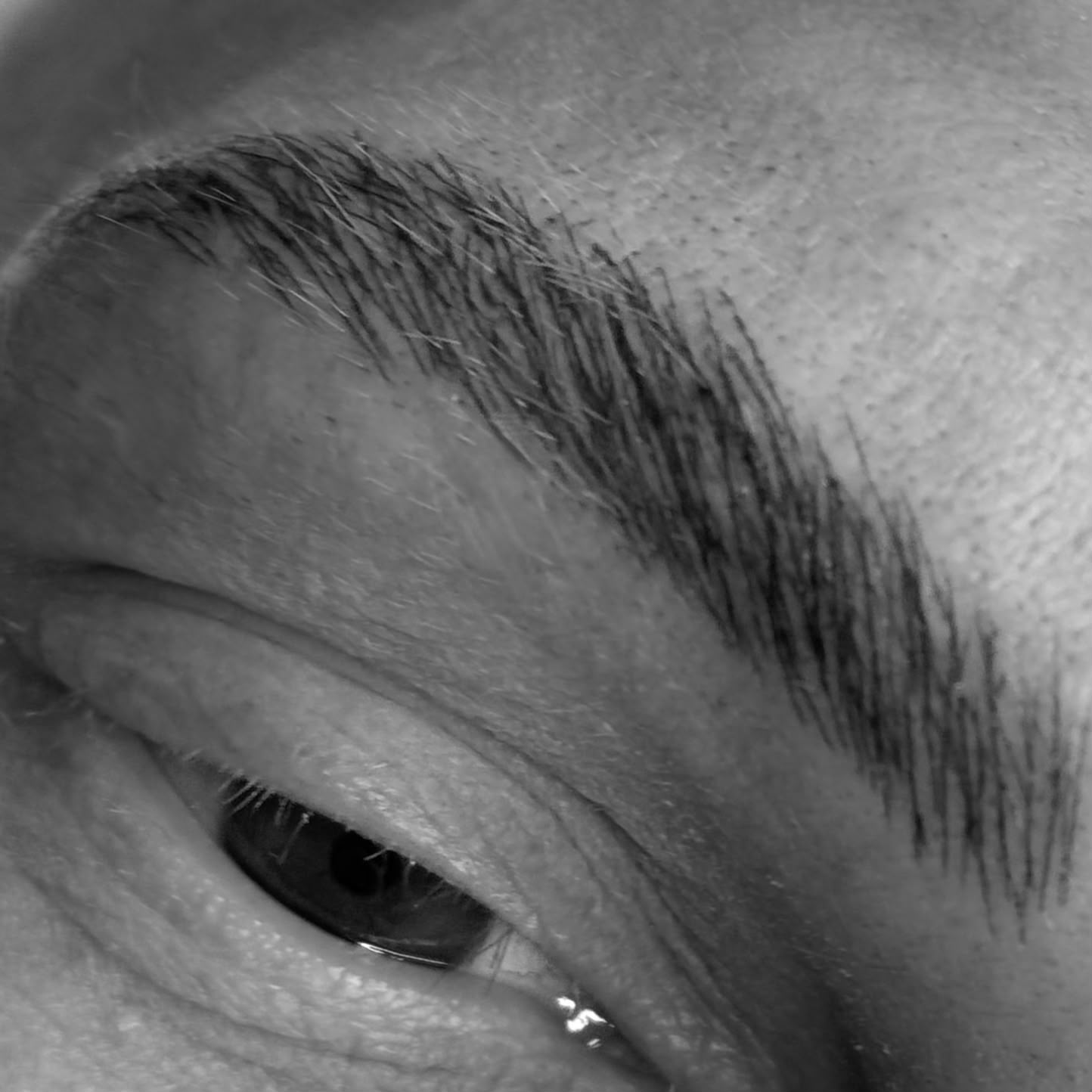 Resultaat van permanente make-up voor mannen